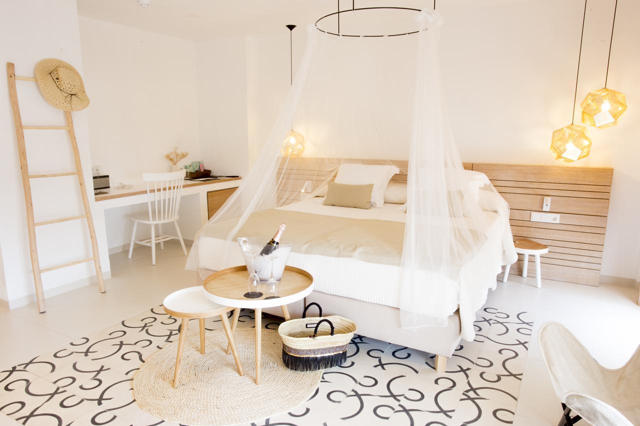 Gatzara Suites Santa Gertrudis Santa Gertrudis  Extérieur photo